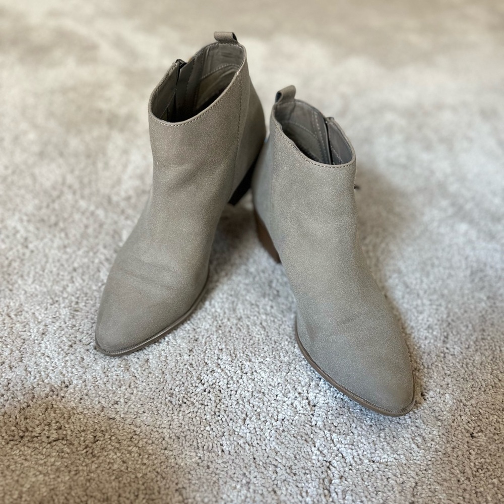 Neutral ankle booties with zipper